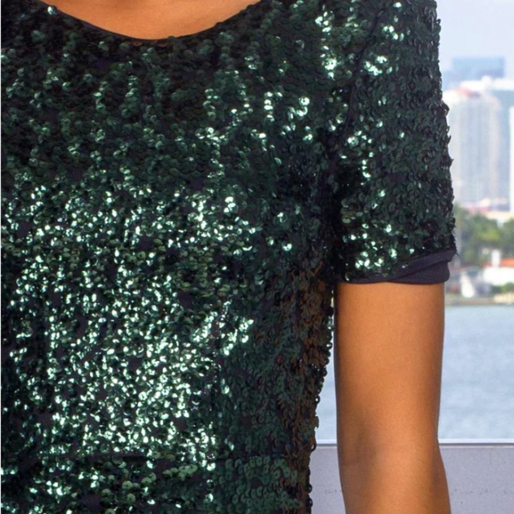 NWT Saved by the Dress Hunter Green Sequin Short Dress Size Small - Picture 4 of 6